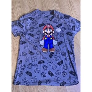 Super Mario Nintendo 2022 Short Sleeve Graphic T-Shirt‎ Size Kids Medium